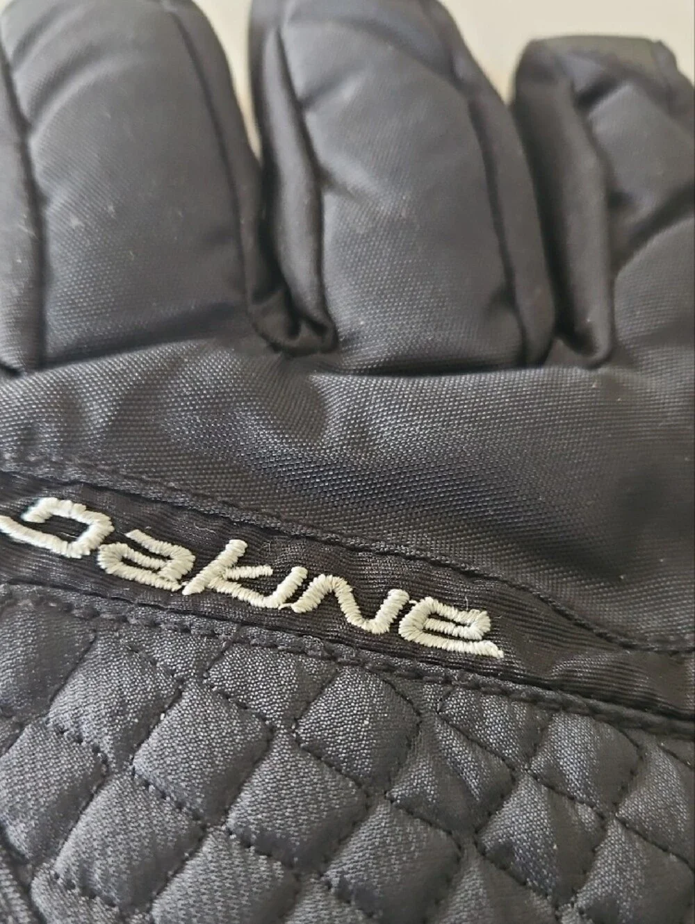 Dakine Black Insulated Winter Mittens with Fingers/Waterproof